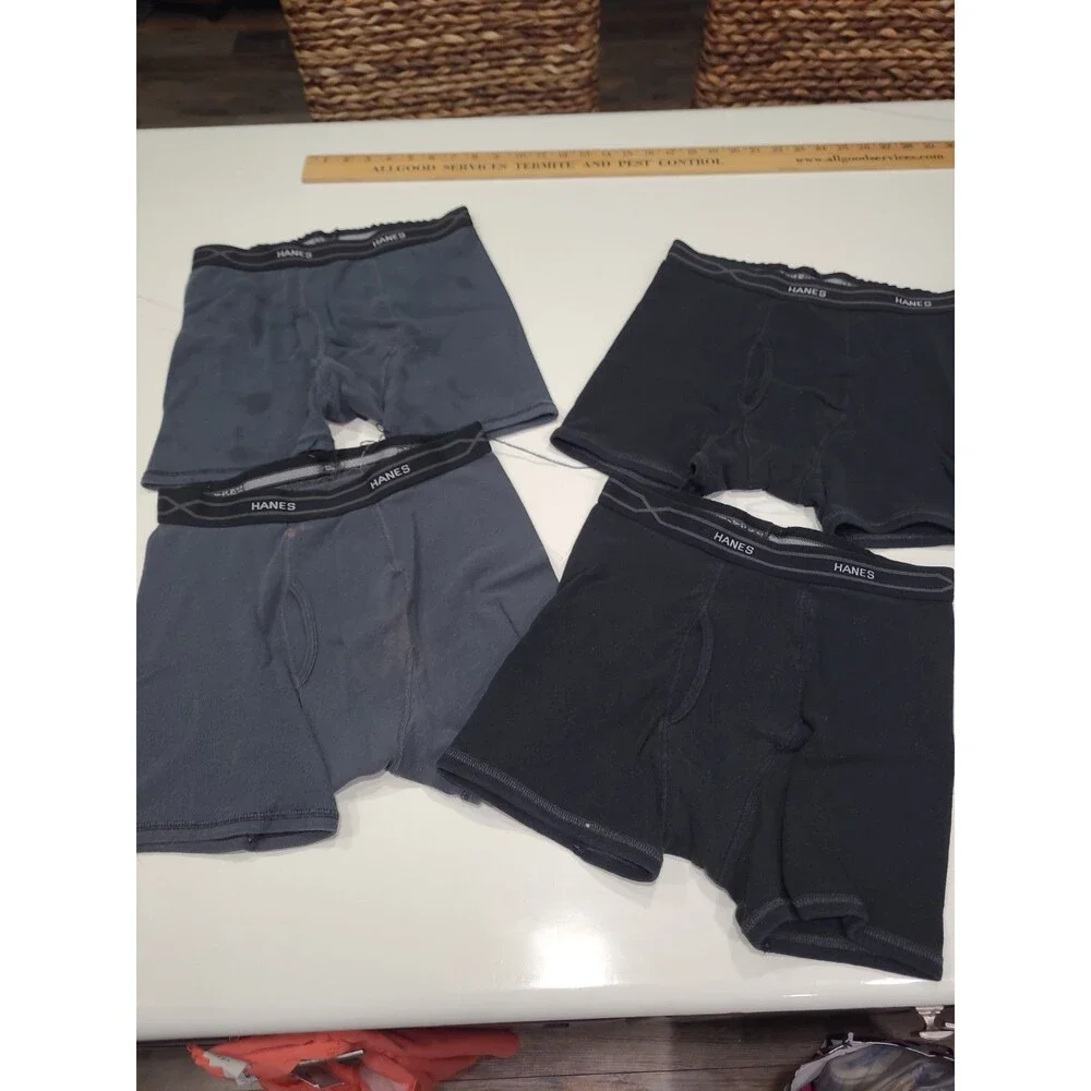 Set Of 4 Hanes boxer Brief Short Black Amd Grey Size Medium Used B26
